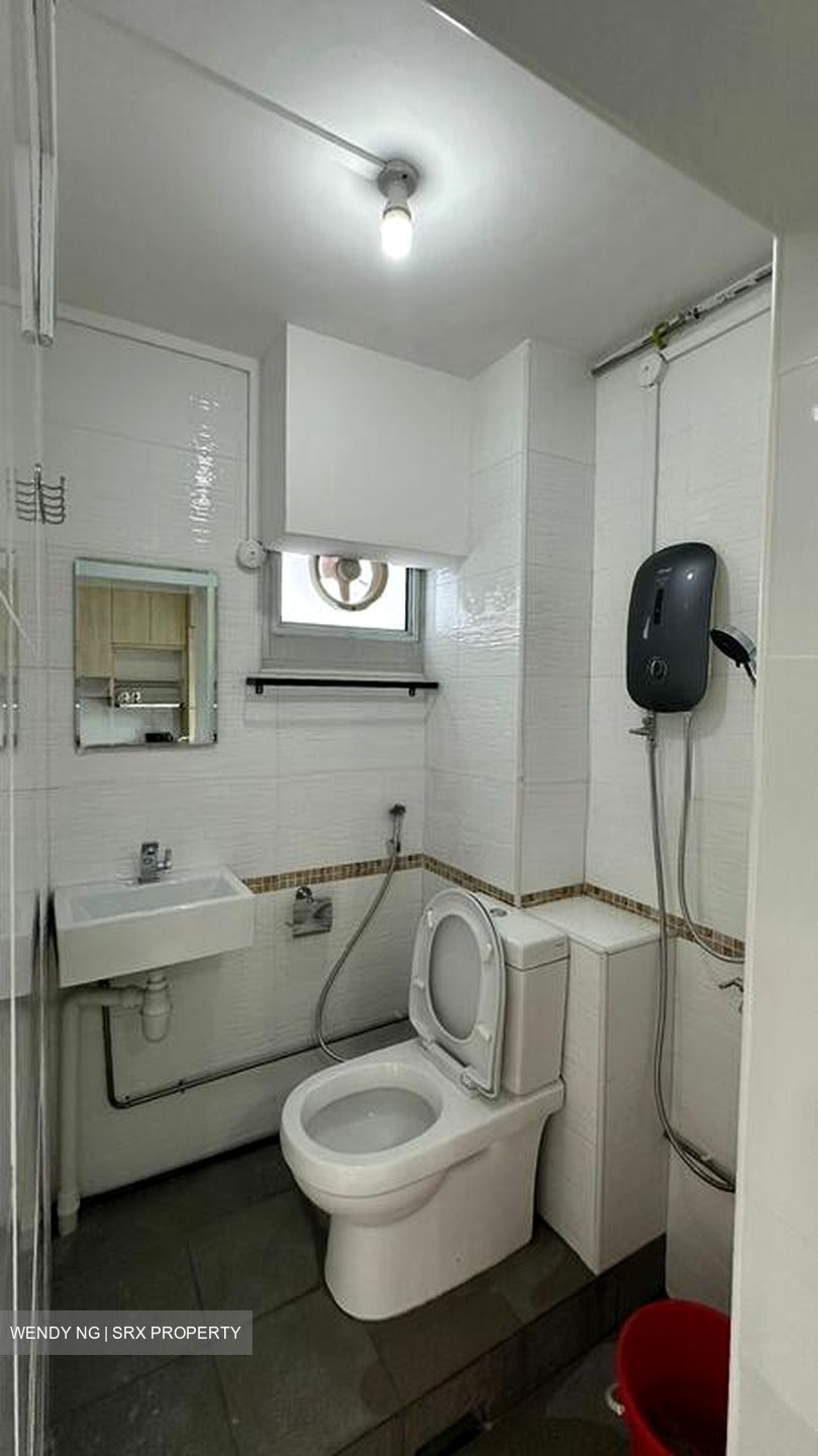 Blk 232 Bras Basah Complex (Central Area), HDB 4 Rooms #567176061